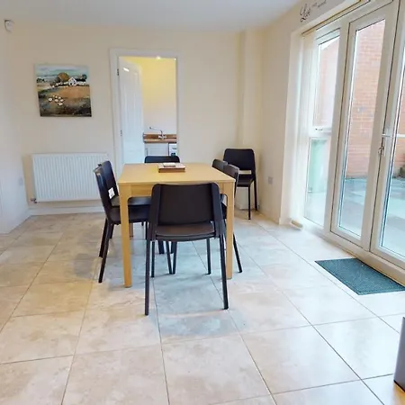 Vakantiehuis Sparrowbill House By Cliftonvalley